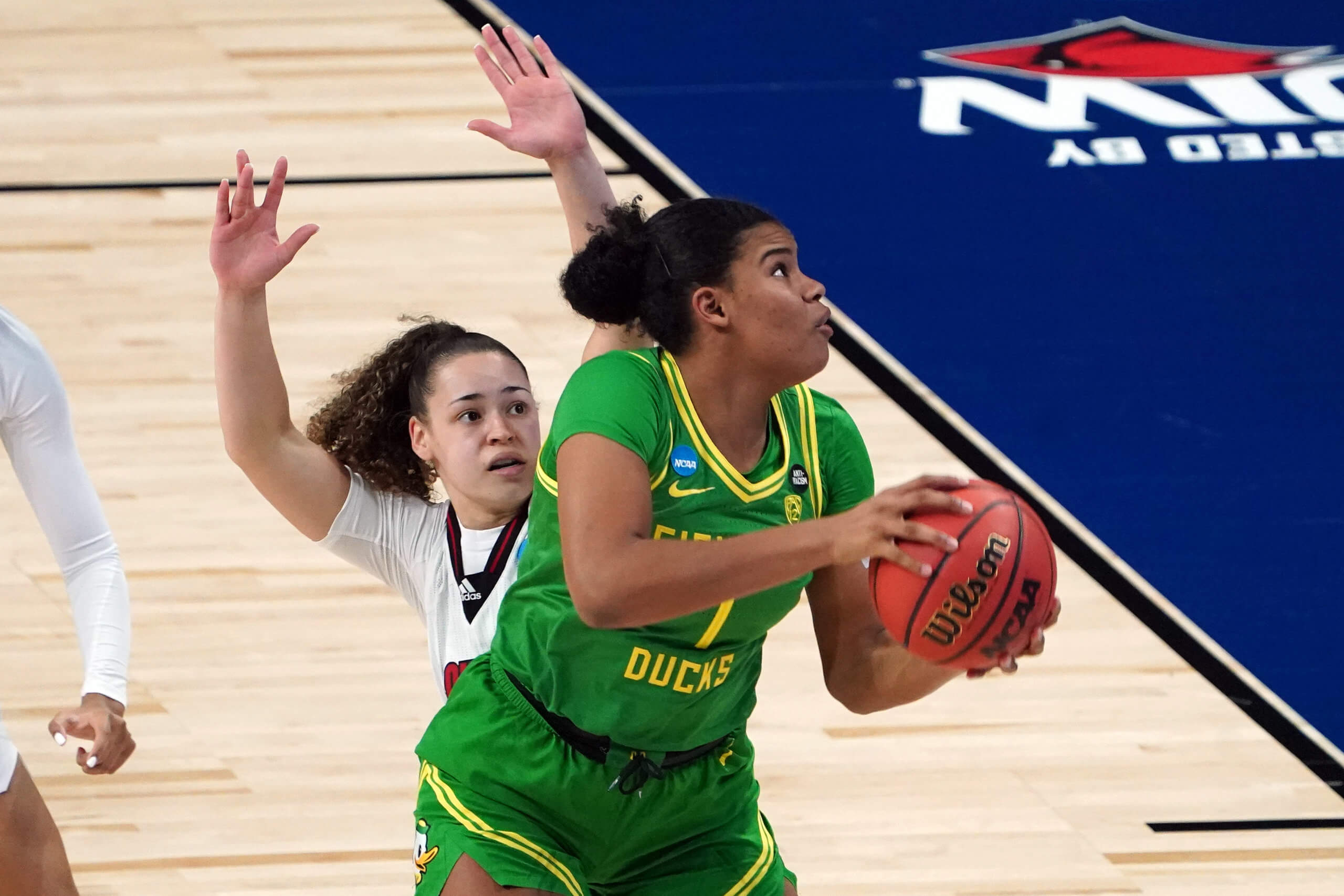 Sabally sisters to play against each other for 1st time in WNBA