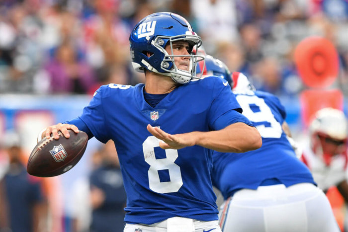 3 Keys to Giants spoiling desperate Eagles in Week 18 Finale