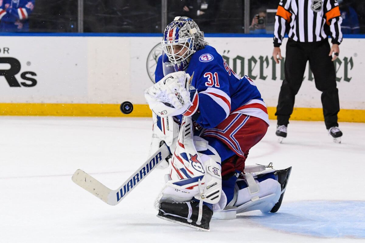 Igor Shesterkin saves 29 in debut, Rangers get win over Avalanche – New  York Daily News
