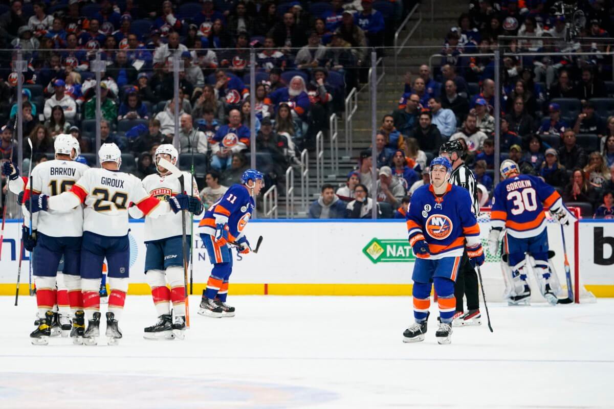 Islanders fall in OT to East-leading Florida Panthers as team honors Mike Bossy | amNewYork