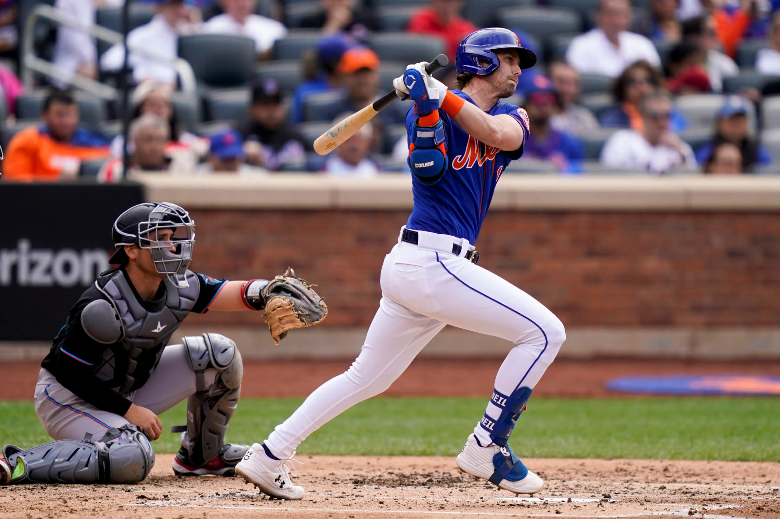 For Mets' Jeff McNeil, leg problems haven't been a problem lately - Newsday