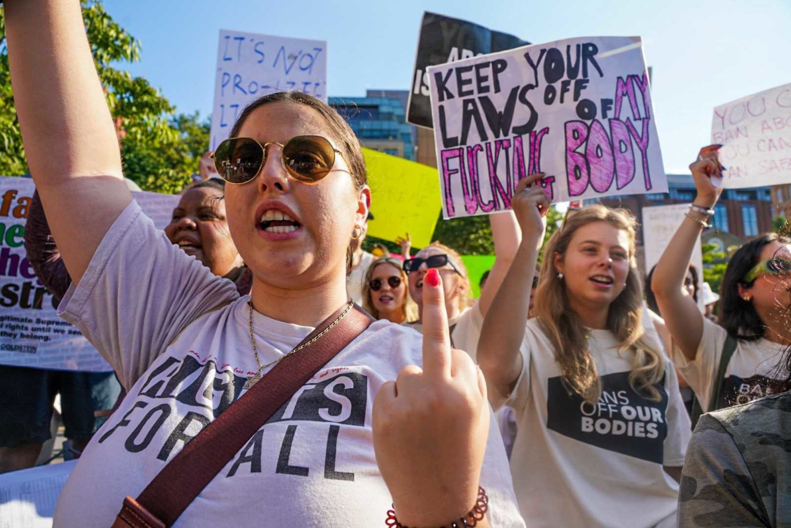 Roe V Wade Reversal Rage Estimated 17000 New Yorkers Take Fury To Streets Of Lower Manhattan