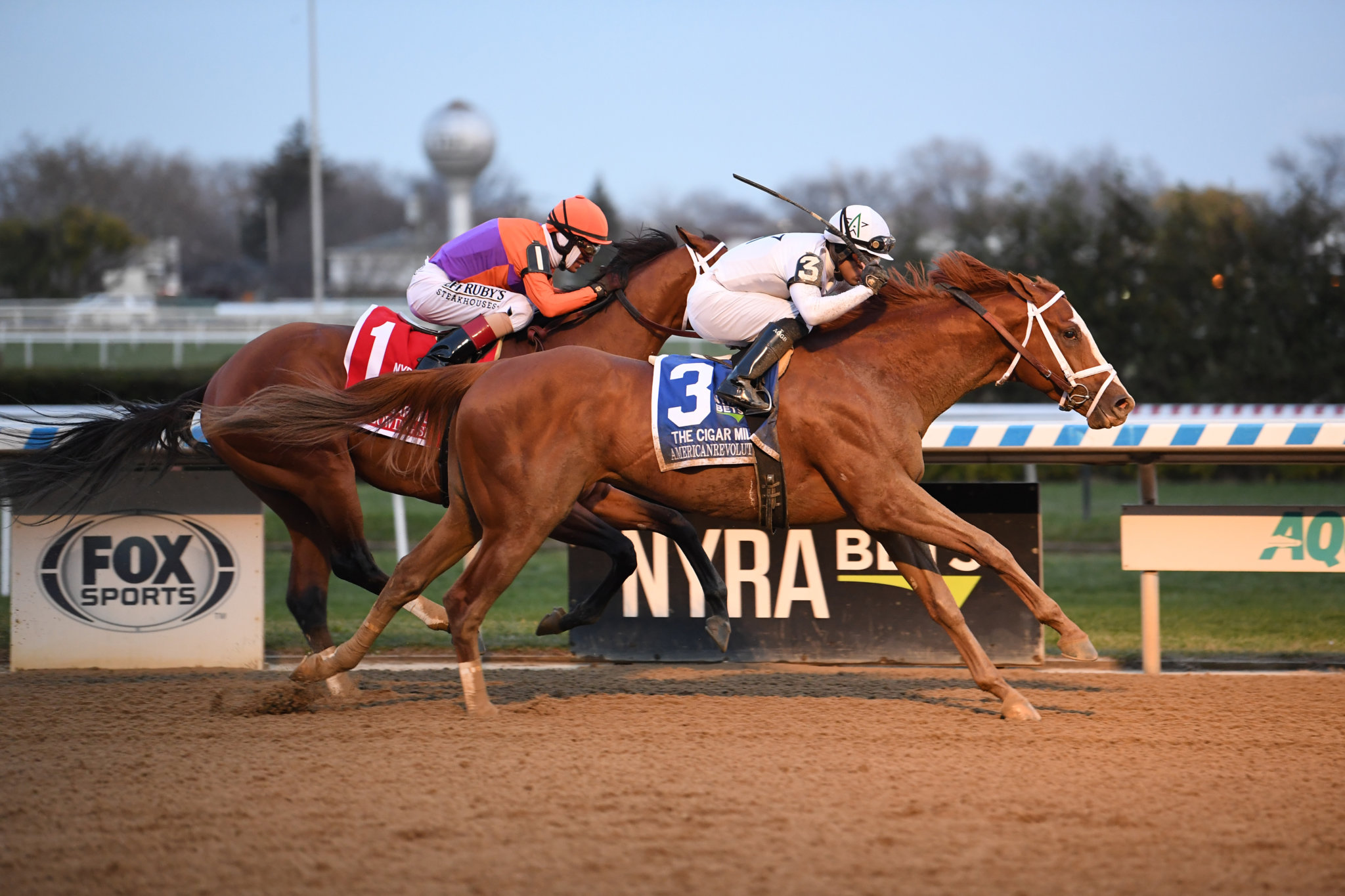 amNY at the Track The pendulum swings over Aqueduct’s future, plus a