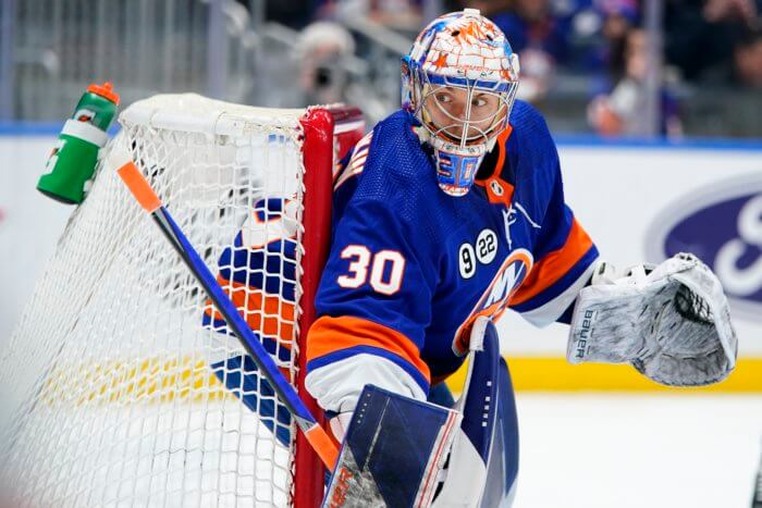 NY Islanders Aatu Räty snaps Bridgeports 11-game losing streak