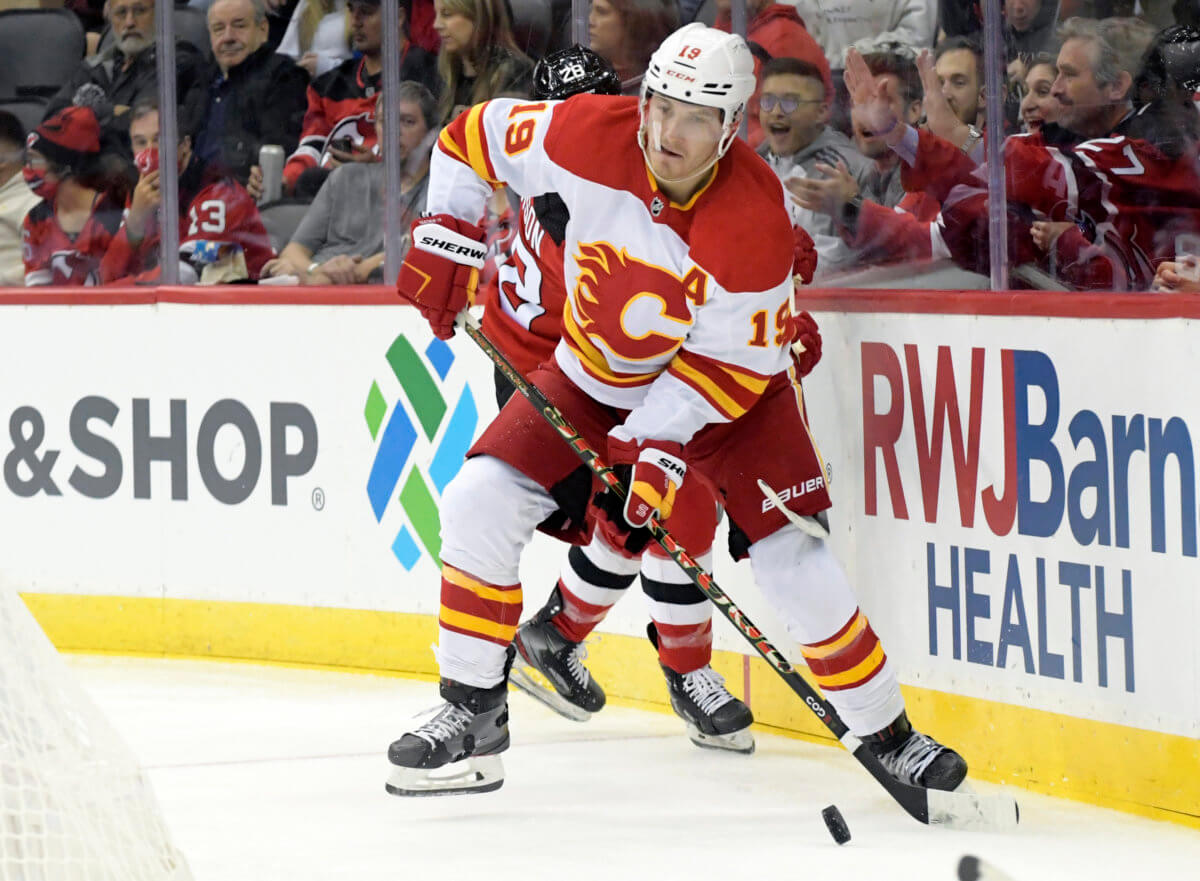 Do the Rangers and Flames match on the Matthew Tkachuk trade rumor?