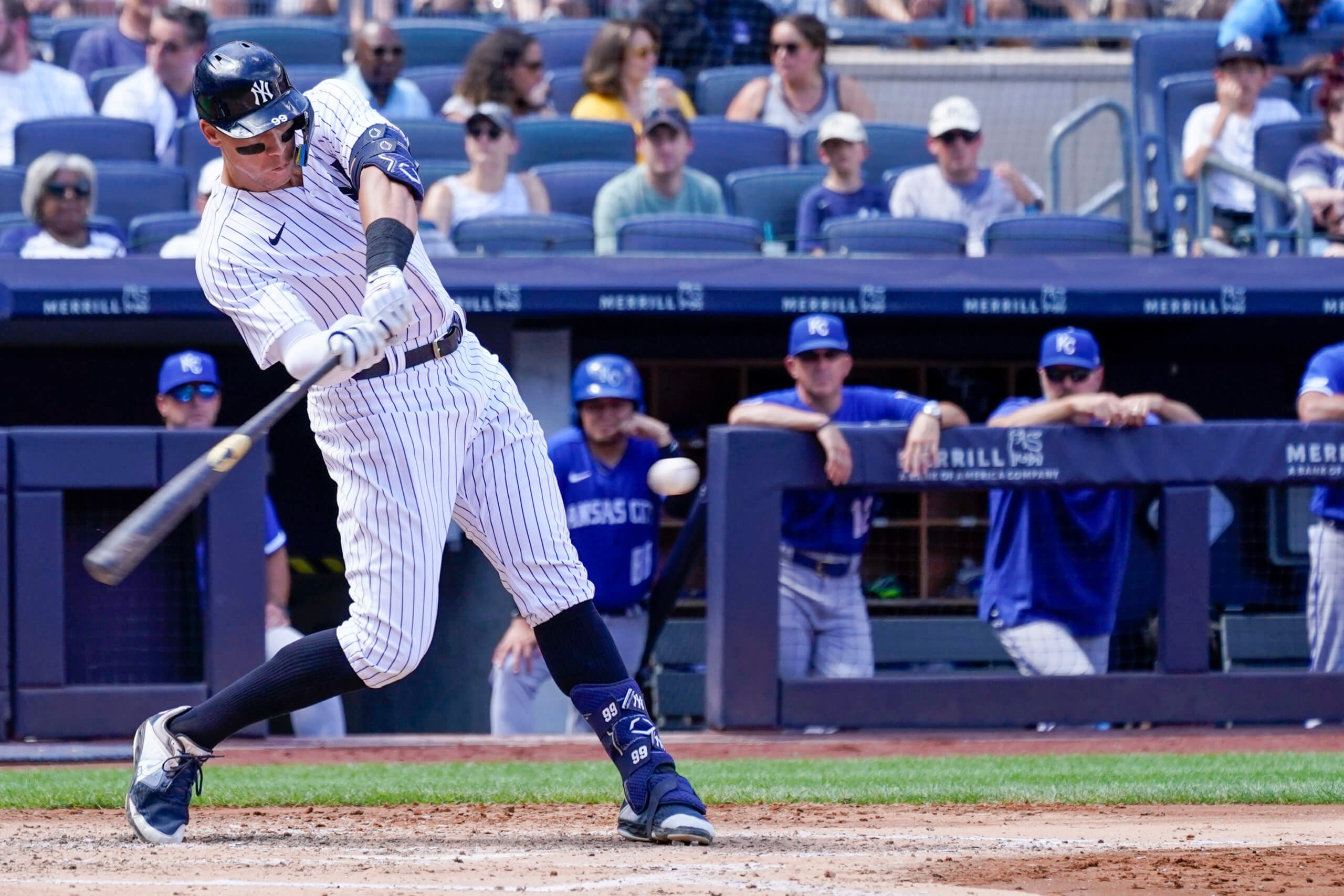 Speed demon Anthony Rizzo flashes base running prowess for New York Yankees