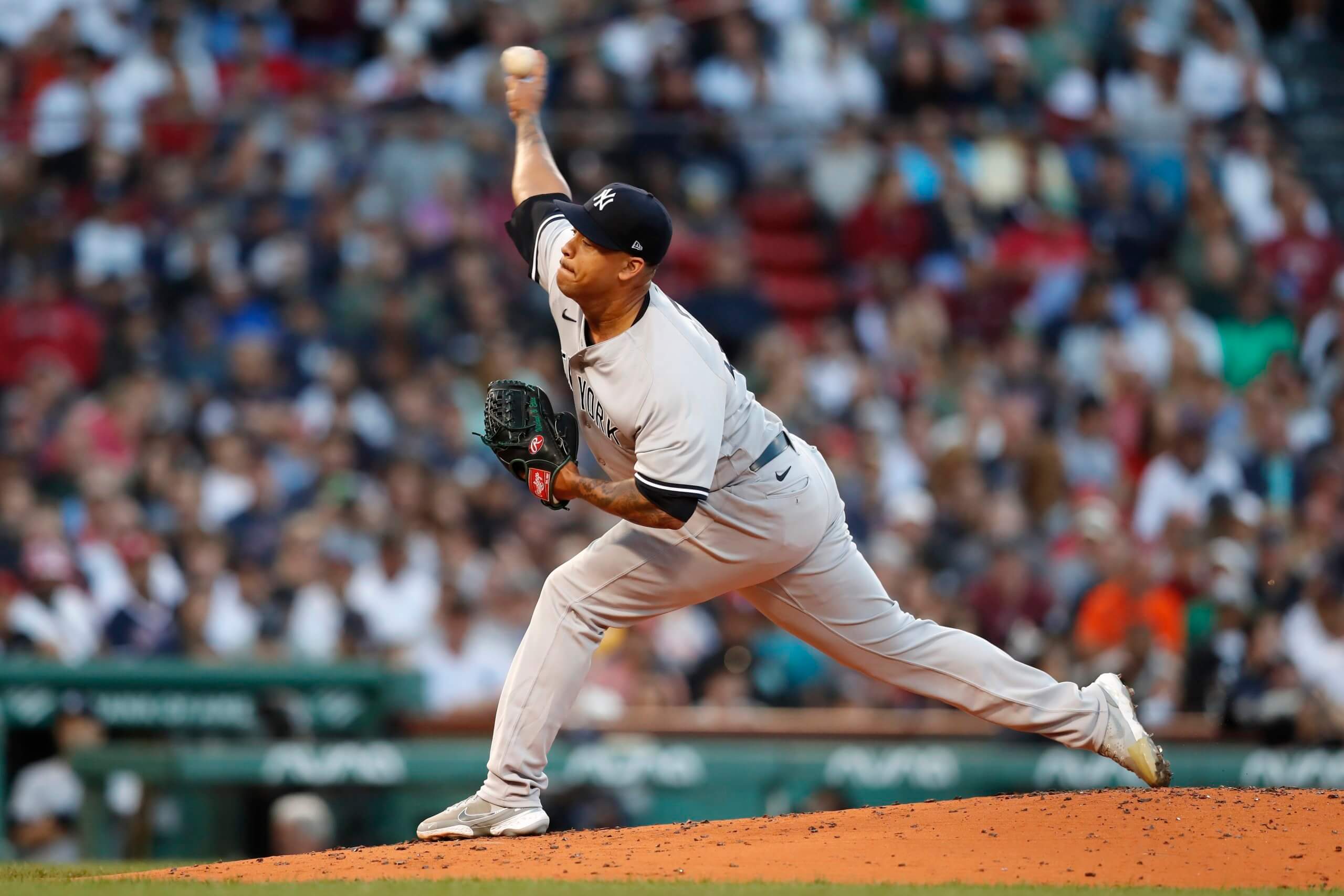 Reliever in mix for Yankees bullpen spot learned 'unbelievable' new pitch  from Frankie Montas 