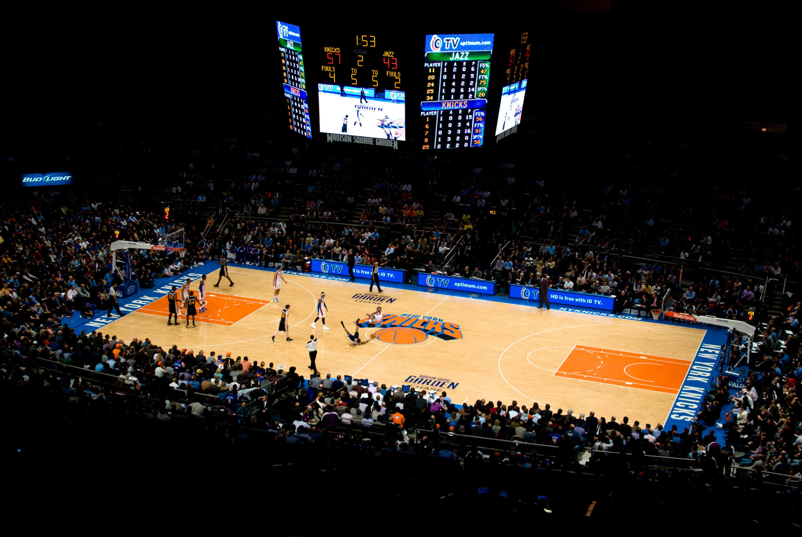 Jalen Brunson, RJ Barrett Lead Knicks to Win vs. Pistons in Preseason  Opener