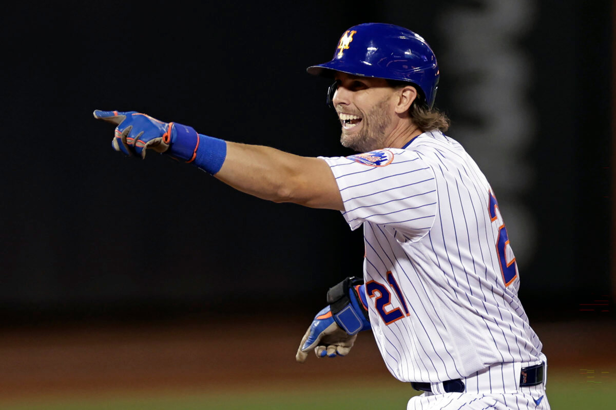 Mets' Jeff McNeil captures NL batting title, beats Dodgers' Freeman by one  point - The Athletic