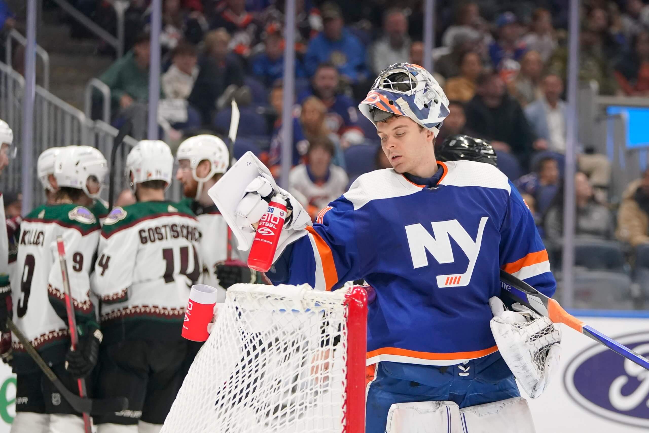 Islanders Lose First Game in New Brooklyn Home