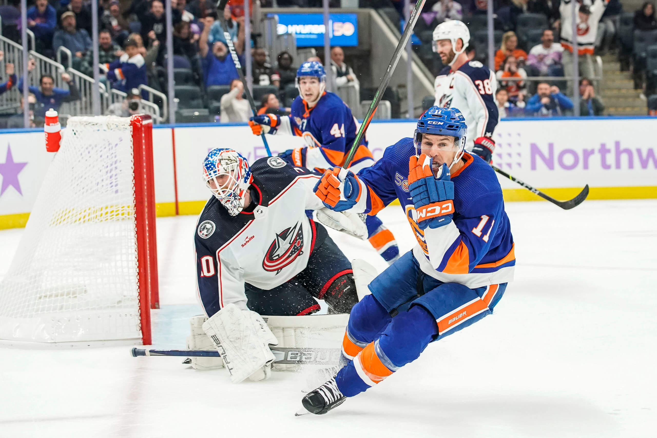 Parise Wanted Back By Islanders; Here's Why He's a Need - The
