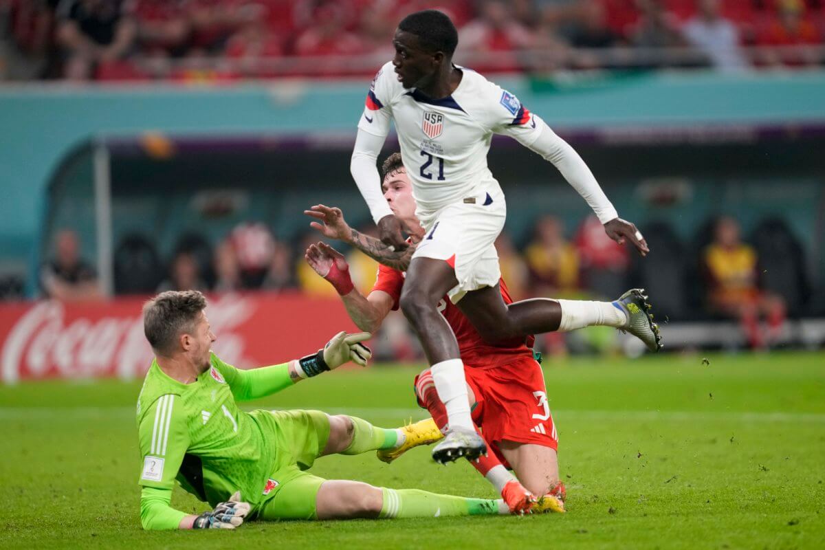 USMNT concedes late penalty, miss out on costly points vs. Wales in World  Cup opener