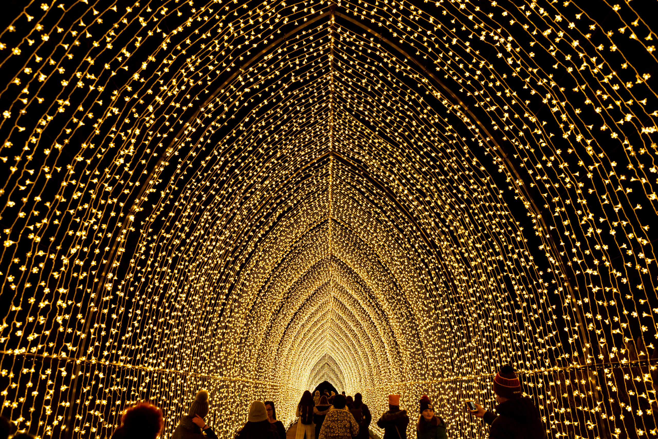 13 Festive Things to Do in NYC at Christmas [2022]