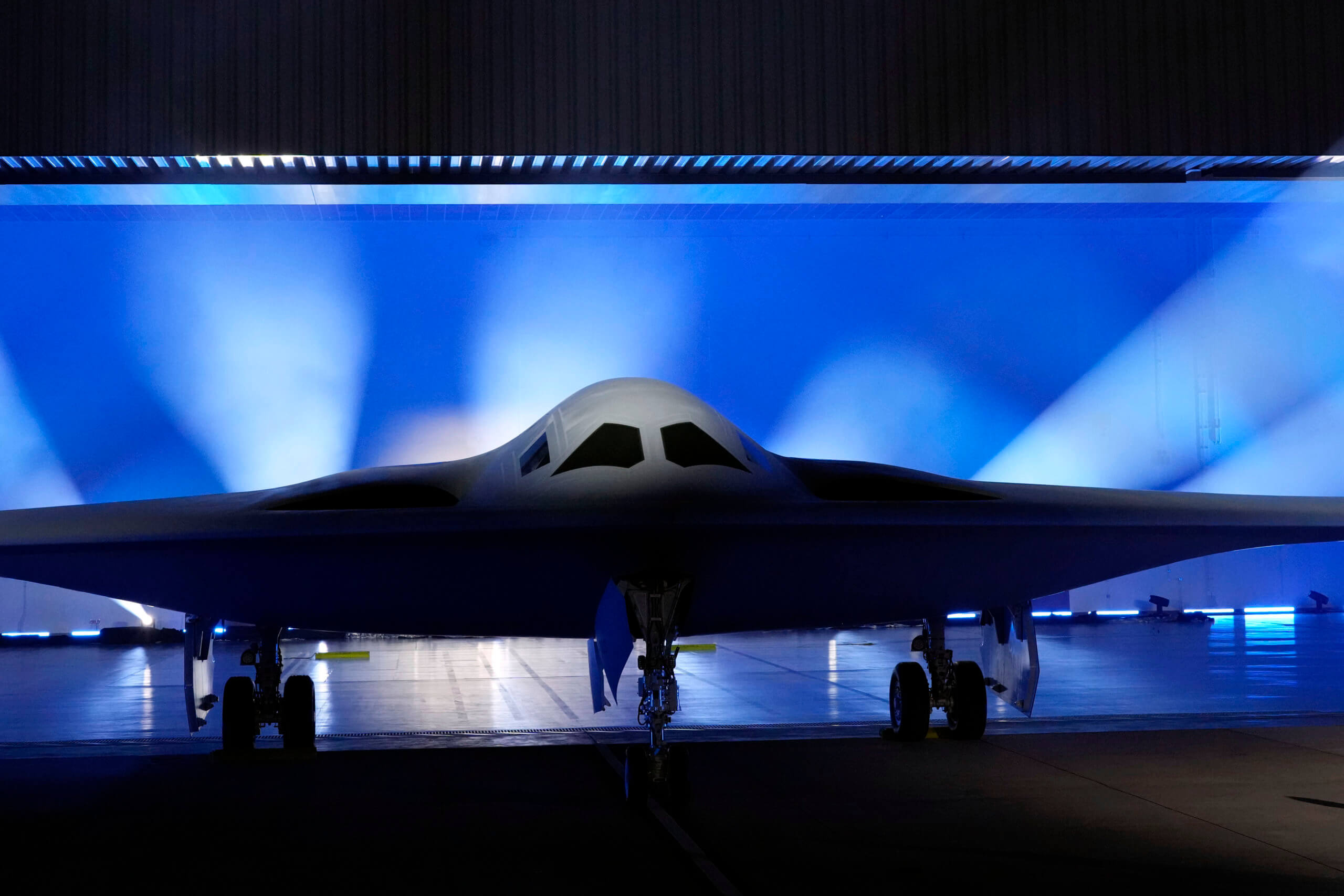 Pentagon debuts its new stealth bomber, the B-21 Raider | amNewYork