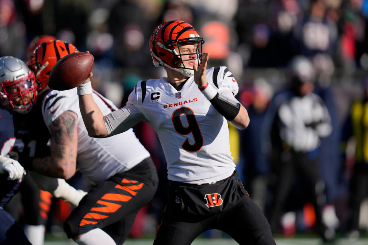 Who is Playing Sunday Night Football Tonight? Start Time, Location, TV  Schedule for Bengals vs Ravens Week 5
