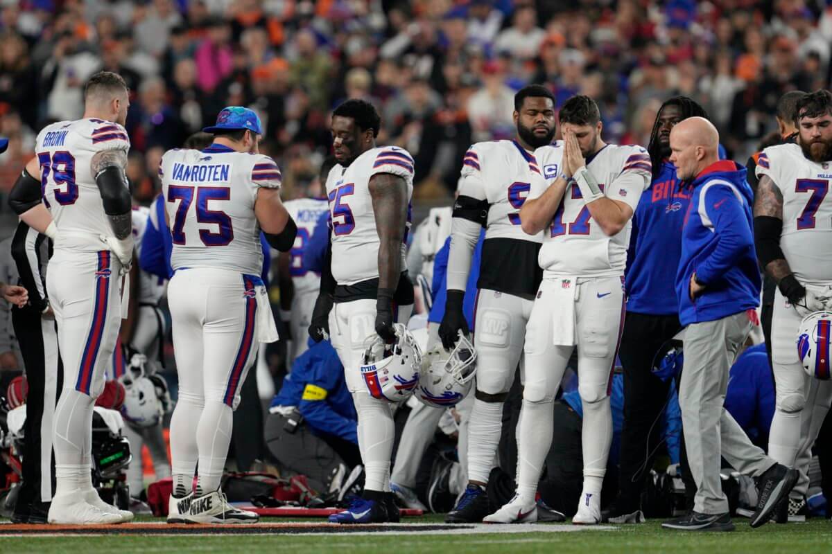 Patriots-Bills game will be played Sunday in wake of Damar Hamlin's collapse