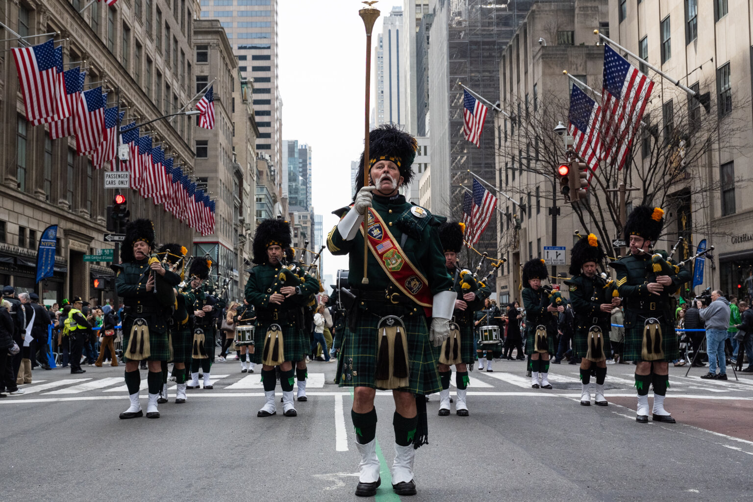 SEE IT Sea of green at St. Patrick’s Day Parade on Fifth Avenue