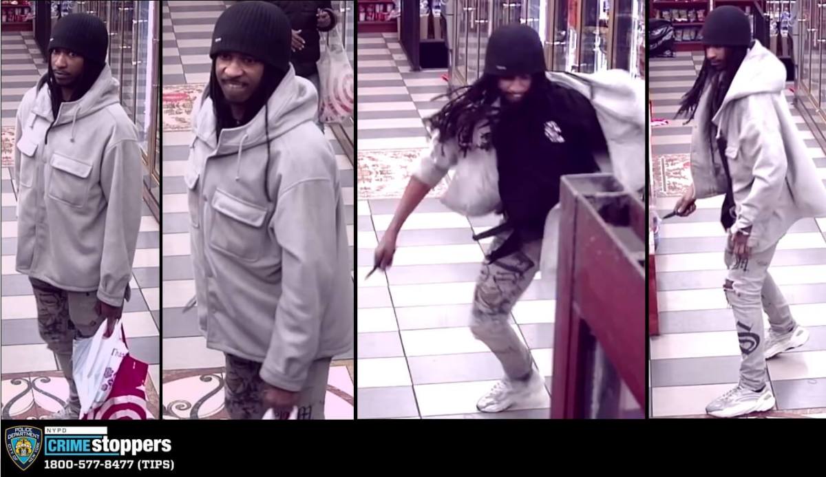 The police are looking for this man wanted for a stabbing that took place inside a deli in Washington Heights Wednesday evening (NYPD)