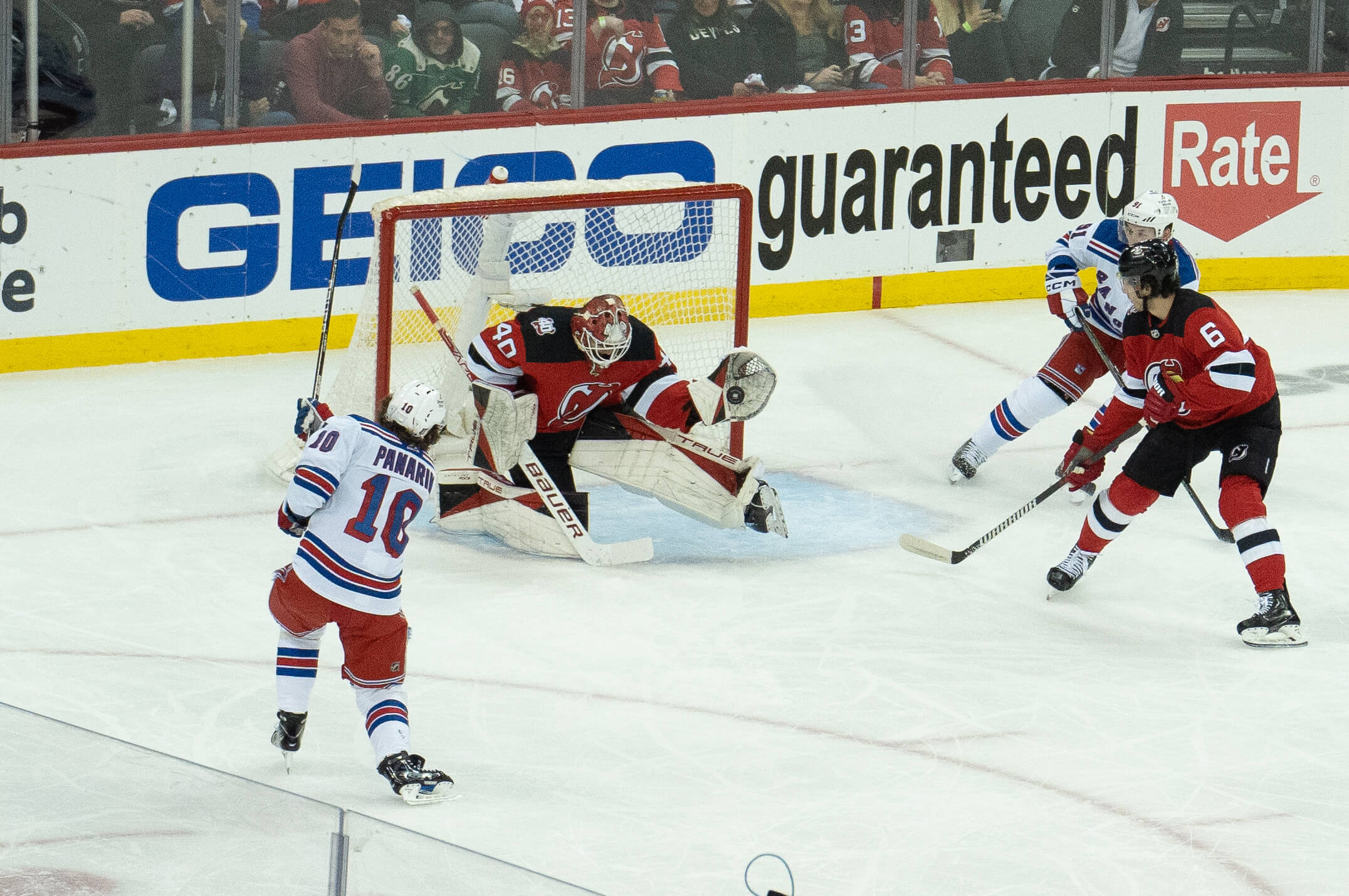 Akira Schmid has Devils back in series with Rangers