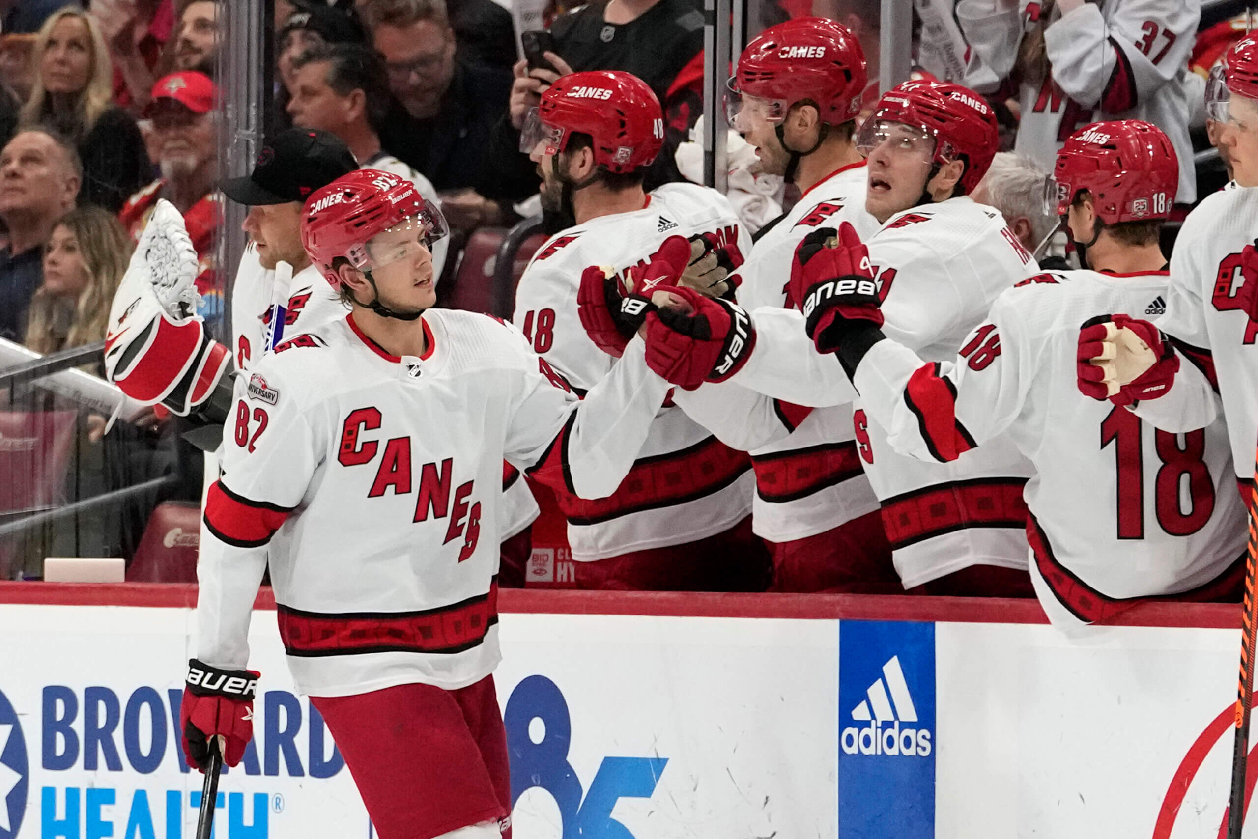 Parise's OT goal lifts Devils over Oilers 2-1 - The San Diego