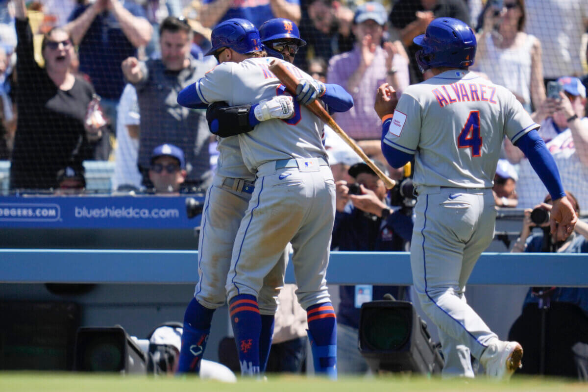 Brandon Nimmo's two-run double lifts Mets to Opening Day win over