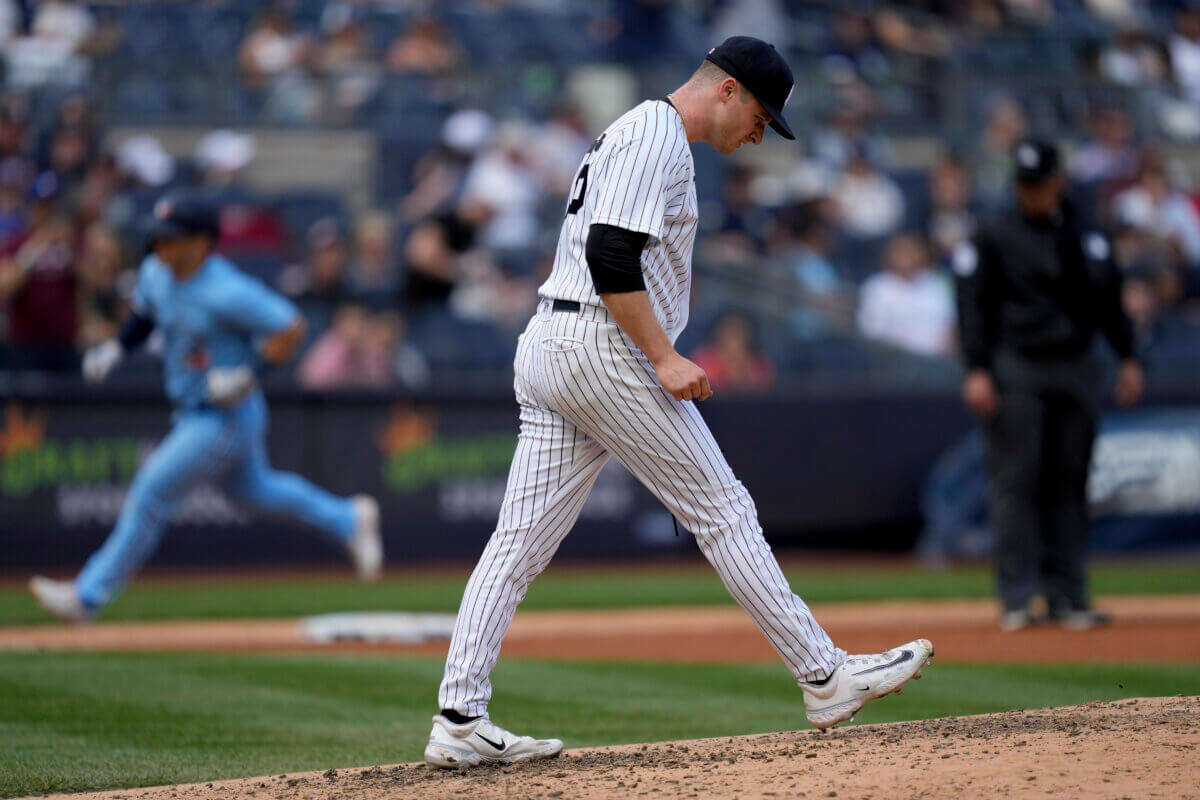 Early error costly in Blue Jays loss to Yankees