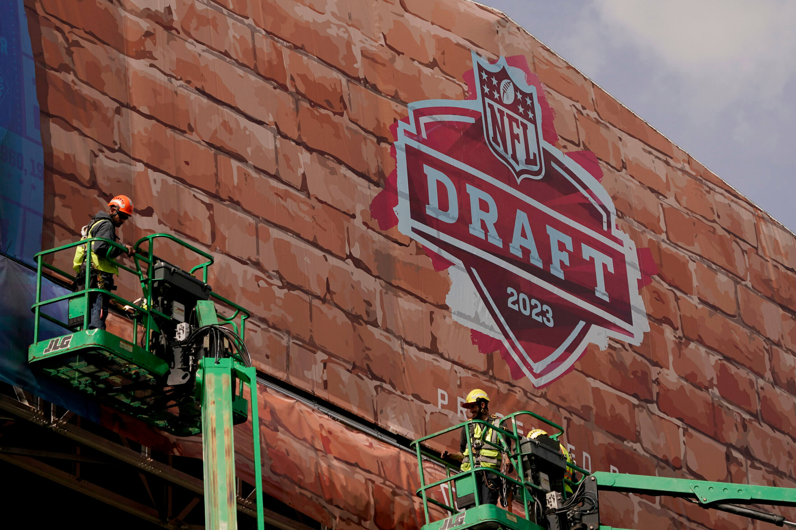 LIVE: Giants News, Rumors: 2 Round NFL Mock Draft + 2024 NFL Free