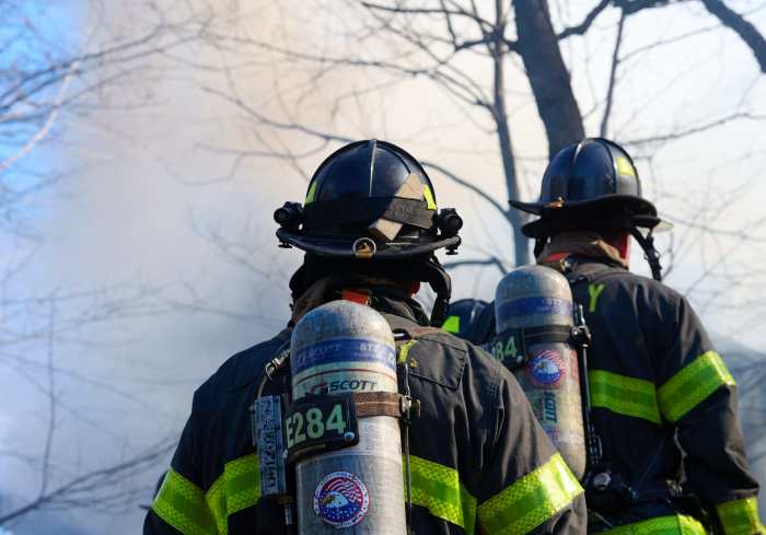 Firefighters putting out a blaze (file)