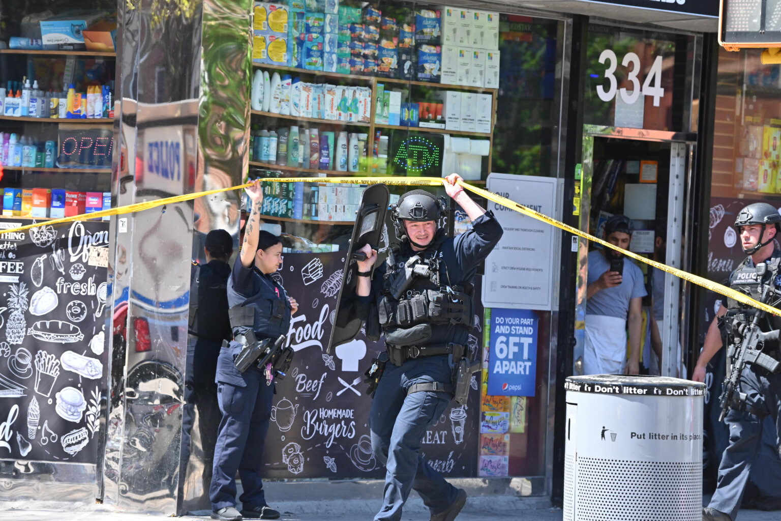 Brooklyn Police Standoff Ends In Deadly Shooting   Photo Apr 13 2023 1 51 24 PM 1536x1024 