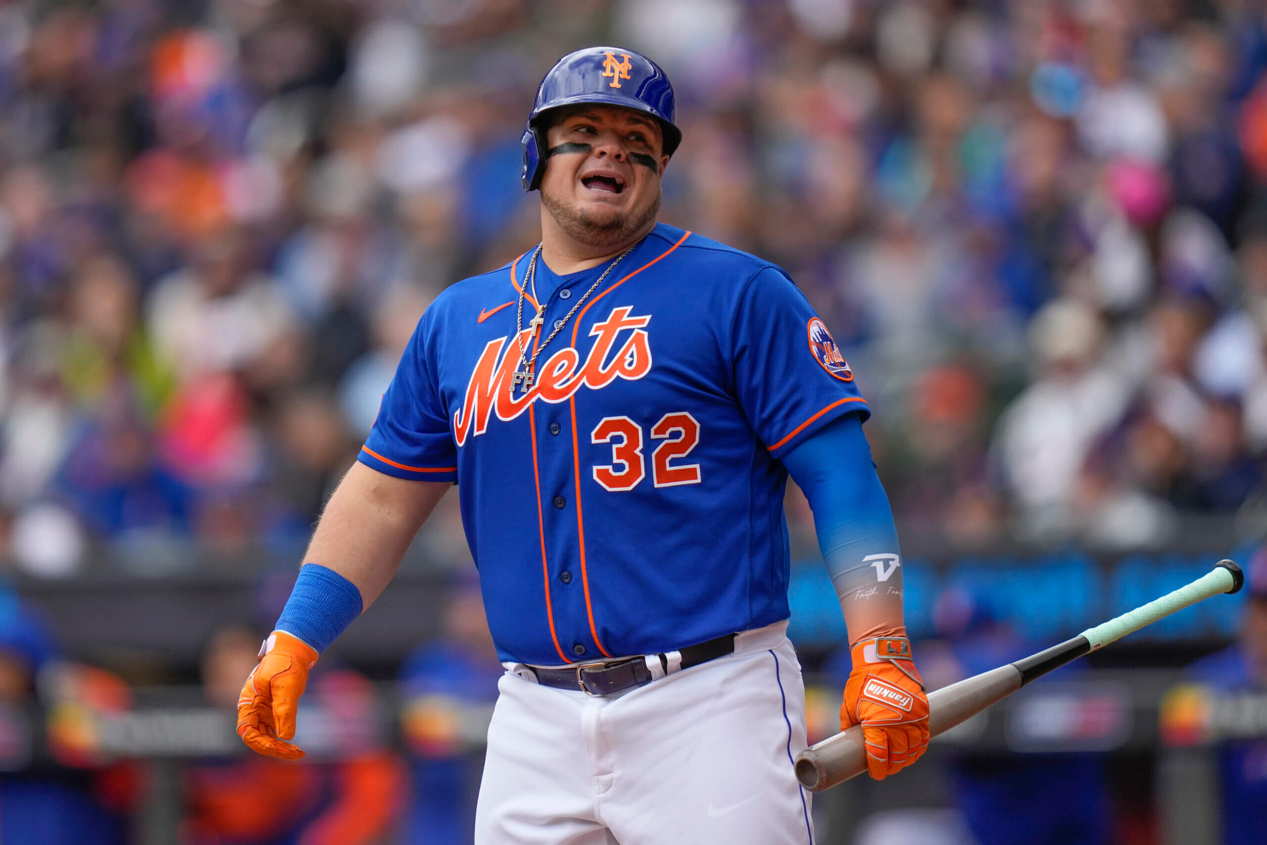 Daniel Vogelbach's base-running mistake adding to Mets' 3-11 squall: 'When  it rains it pours