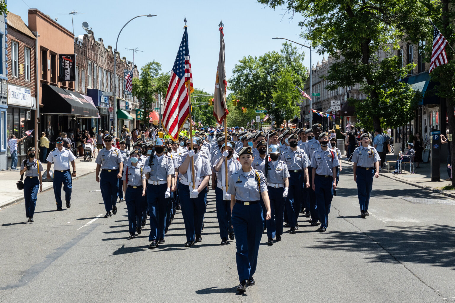 Queens parade pays tribute to Vietnam War veterans.