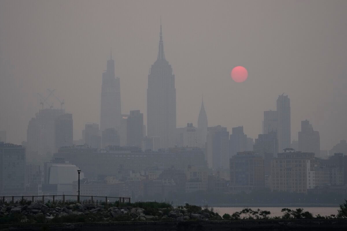 Air Quality Alert Nyc Hit By Another Round Of Unhealthy Canadian Wildfire Smoke This Week 6447