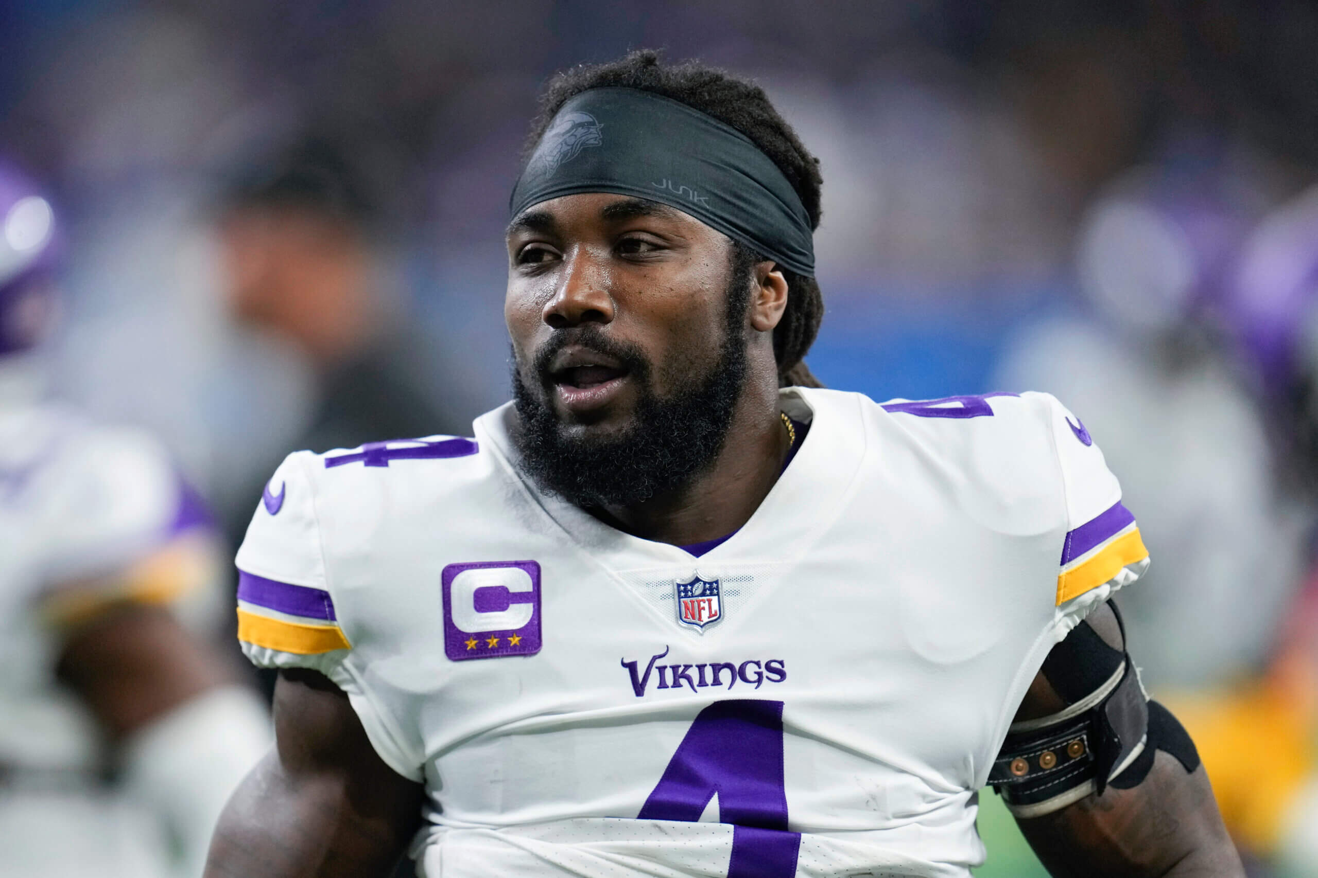 Latest on Dalvin Cook-Jets rumors: running back “not on same page” with  team in regards to role in 2023
