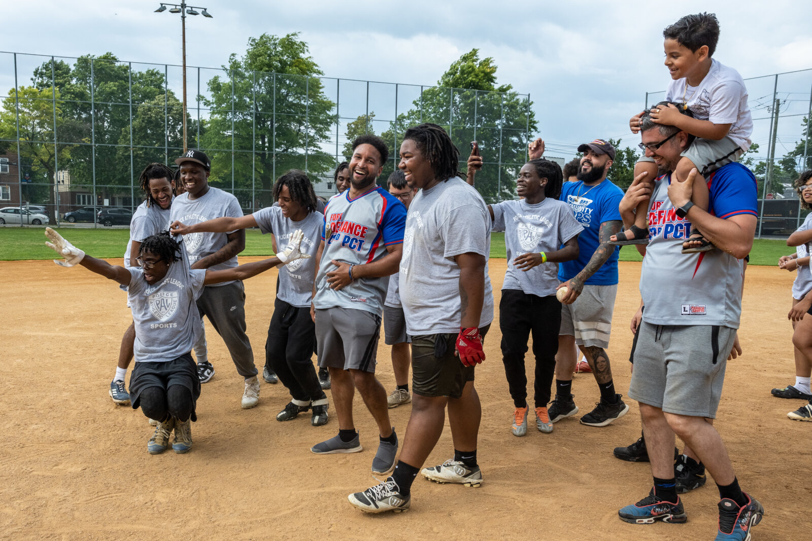 Bronx’s 43rd Precinct Blue Chips softball team wins championship