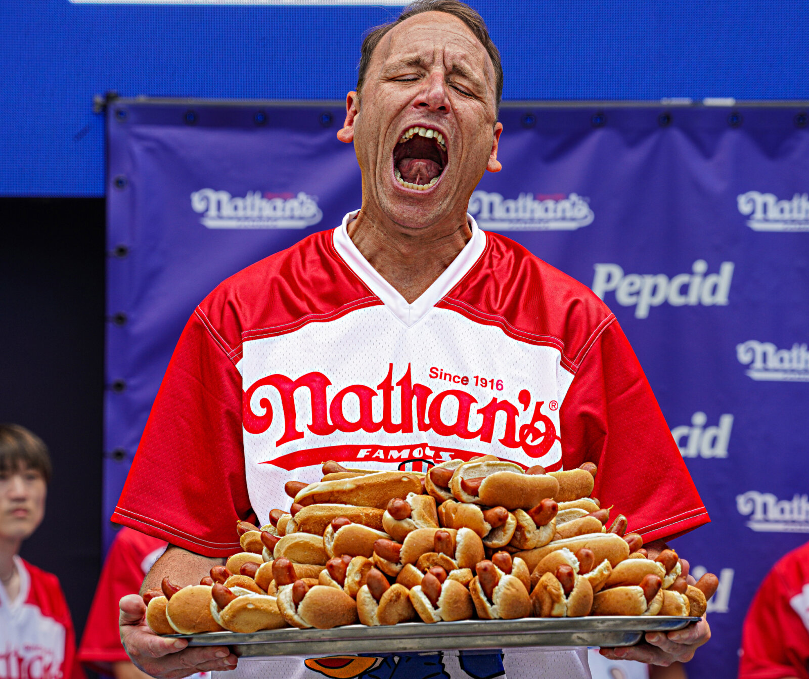 Men’s Nathan’s Hot Dog-Eating Contest Goes On After Lightning Delay ...