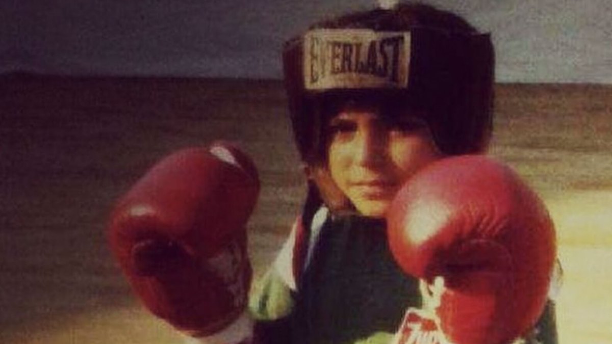 Oscar De La Hoya as a child