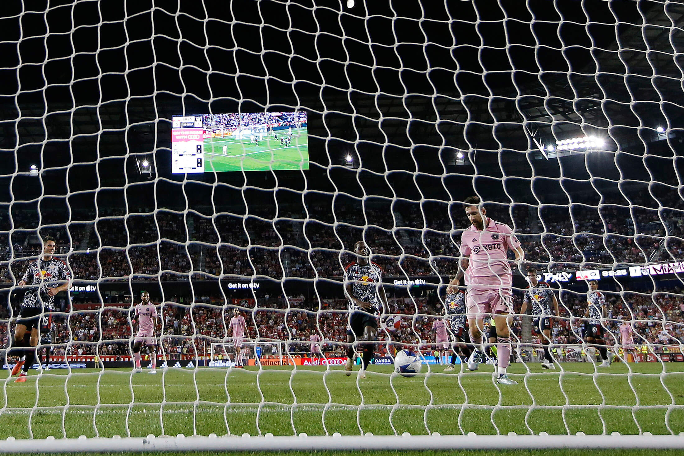 Yankee Stadium to host first soccer game - Newsday