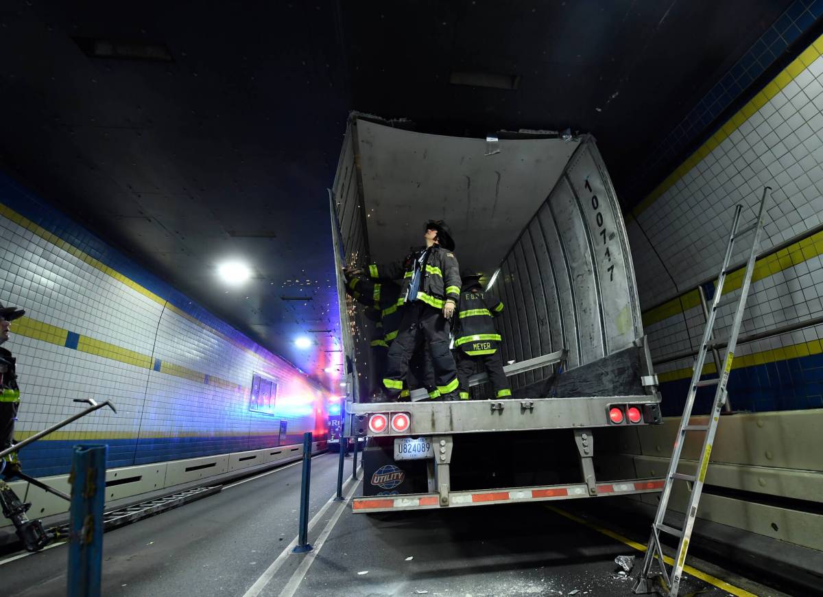 TBTA and FDNY respond to the west tube of the Hugh L. Carey Tunnel where an overheight Manhattan-bound tractor-trailer became stuck on Thursday, Sep 28, 2023.