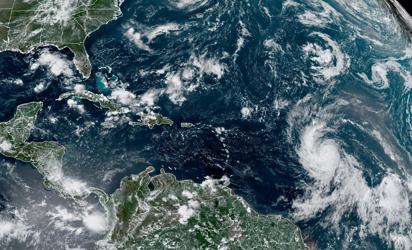 紧盯：飓风李升级为五级怪兽，下周可能对纽约产生某种影响