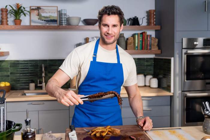 Host Franco Noriega with his Steak Frites, Asparagus dish, as seen on "Hot Dish with Franco"