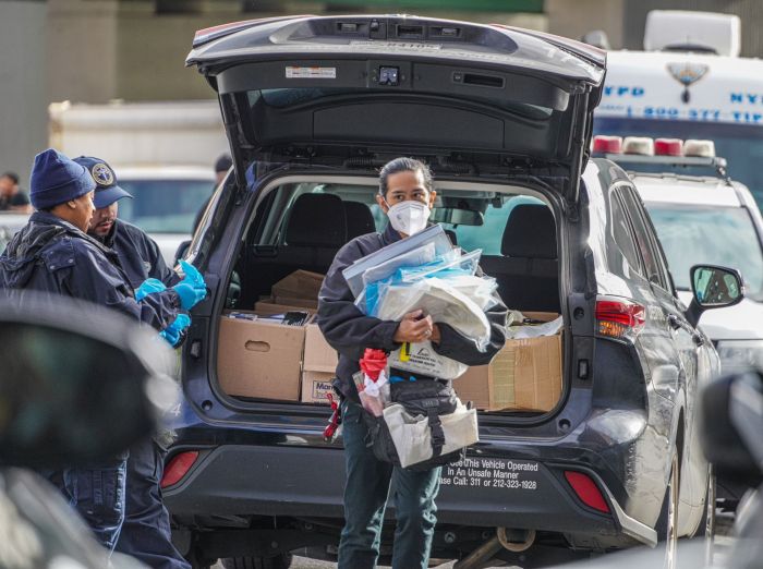 Man, woman, and child found dead inside Bronx apartment building