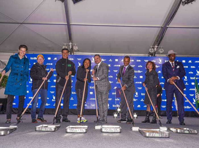 The New York City TCS marathon ceremonial line painting was moved inside on Wednesday