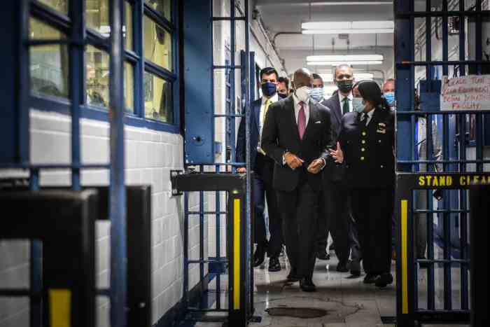 Mayor Adams on tour of Rikers Island