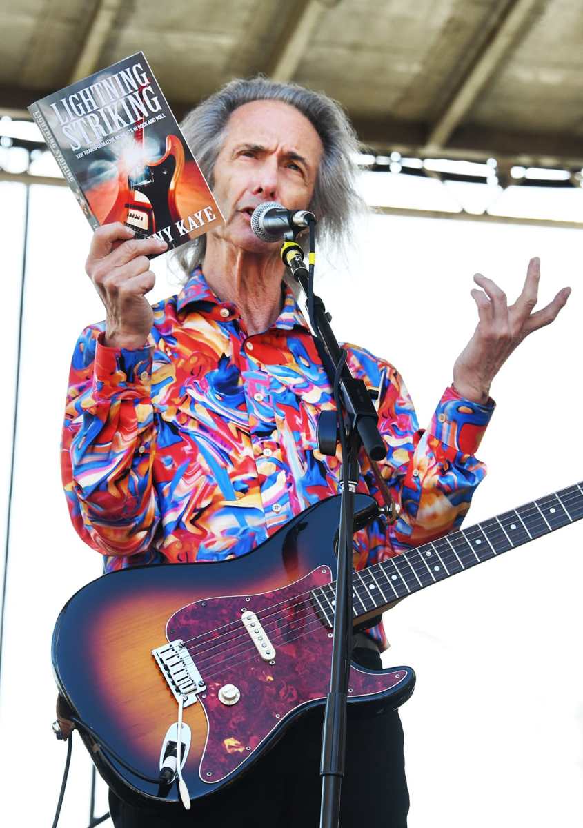 Lenny Kaye