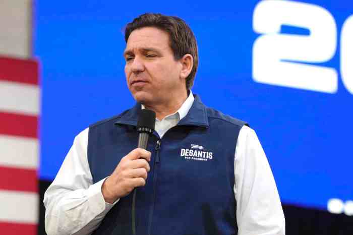 Ron DeSantis ends presidential campaign