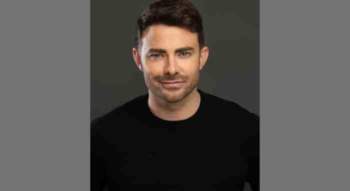 Jonathan Bennett