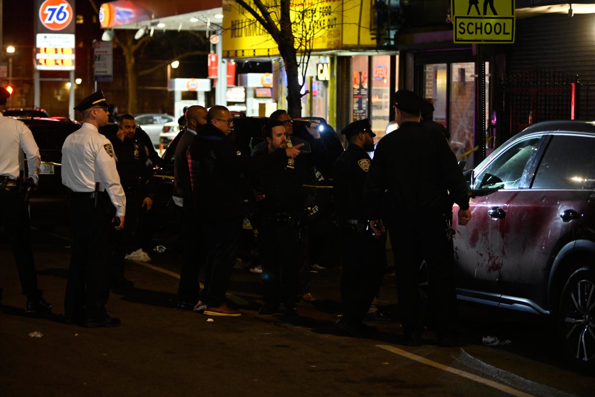 Detectives probe Brooklyn double shooting