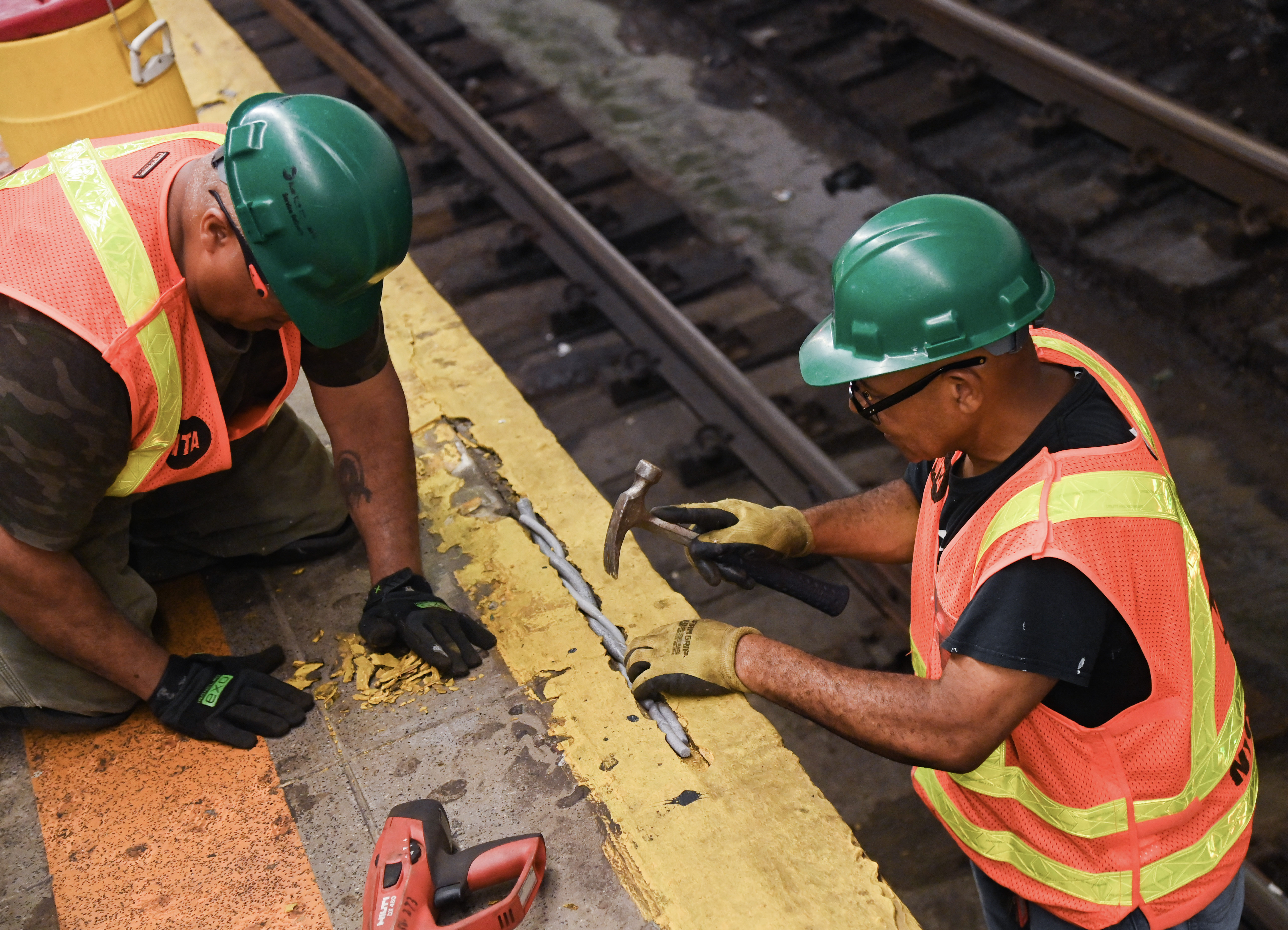 NYC Subway Stations: Re-NEW-vation Upgrades – Spring & Summer