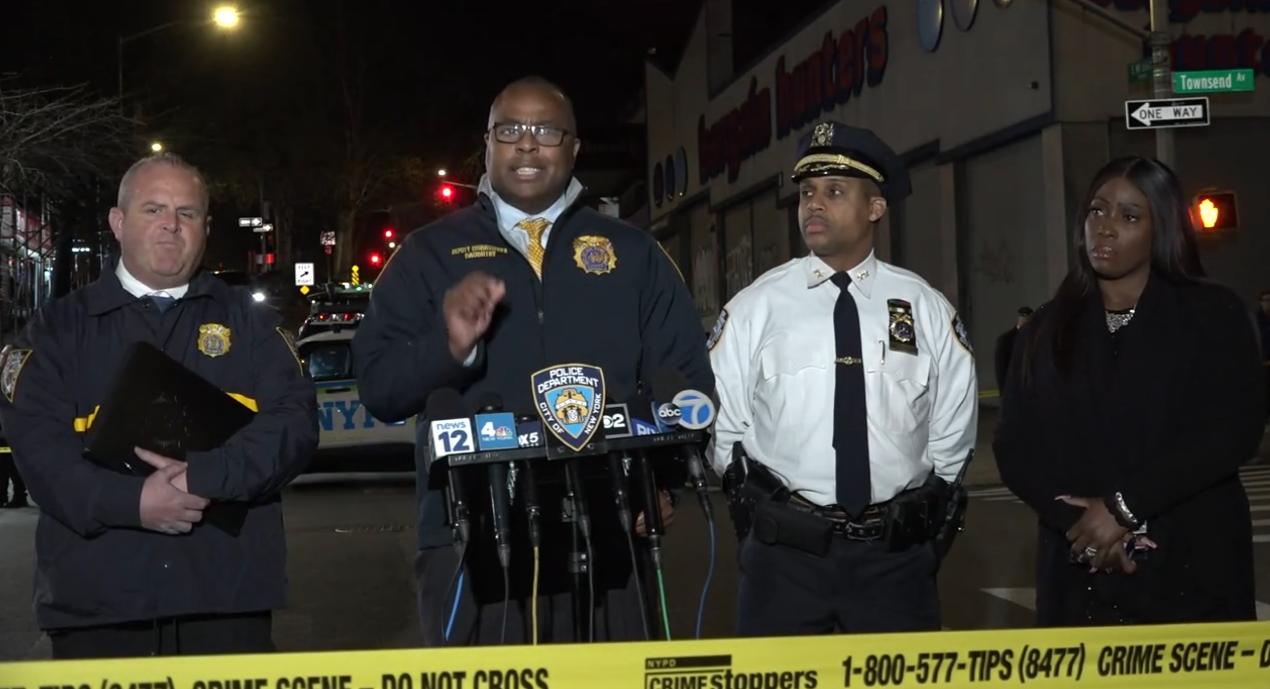 Bronx drive-by shooting leaves man dead, three others wounded – and ...