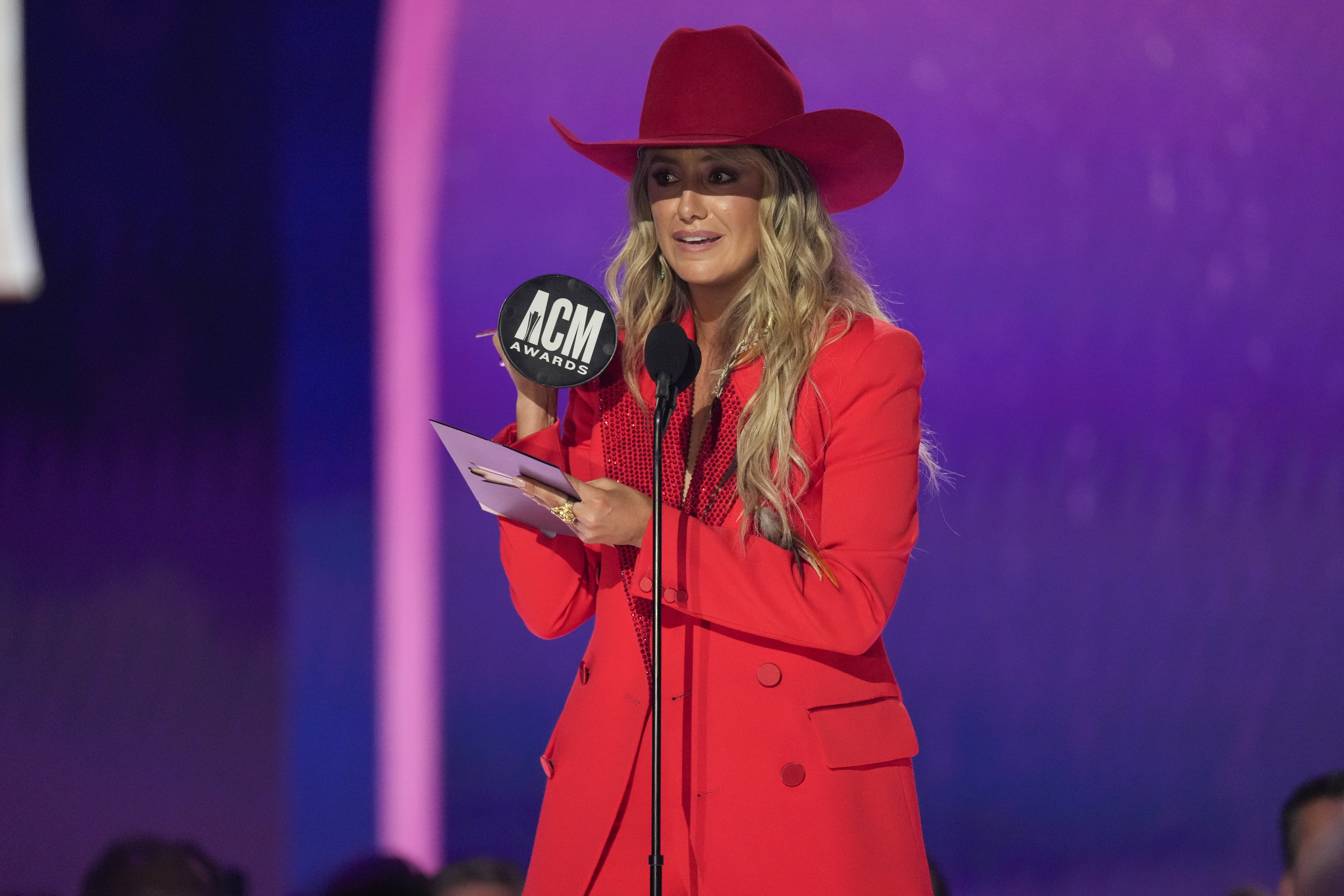 Lainey Wilson wins big at ACM Awards.